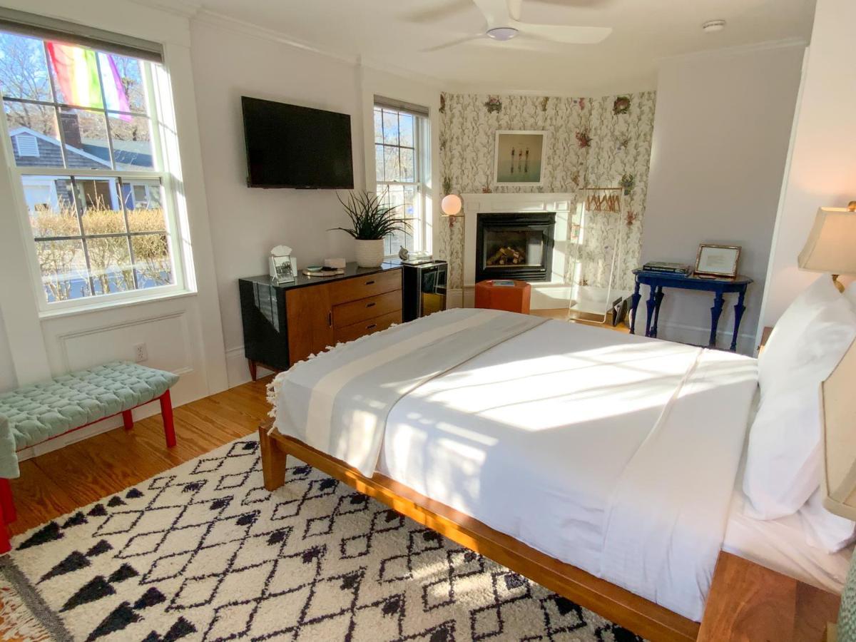 Inn At Cook Street Провинстаун Экстерьер фото