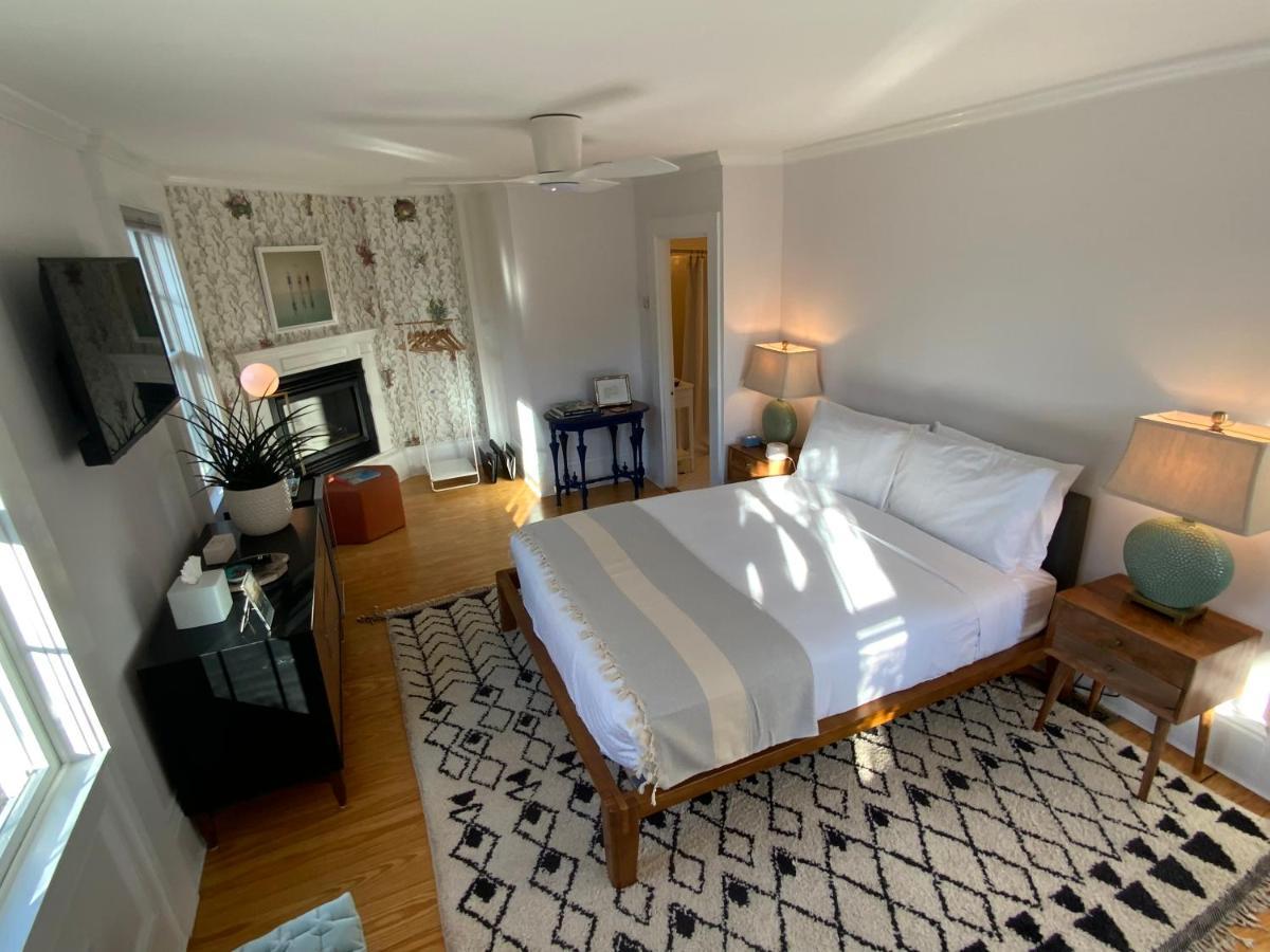 Inn At Cook Street Провинстаун Экстерьер фото
