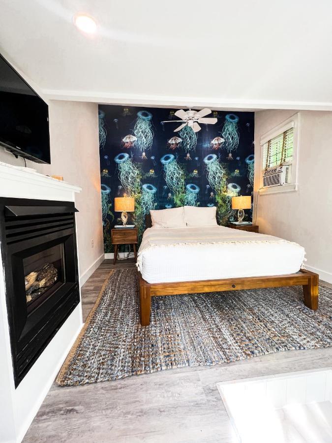 Inn At Cook Street Провинстаун Экстерьер фото